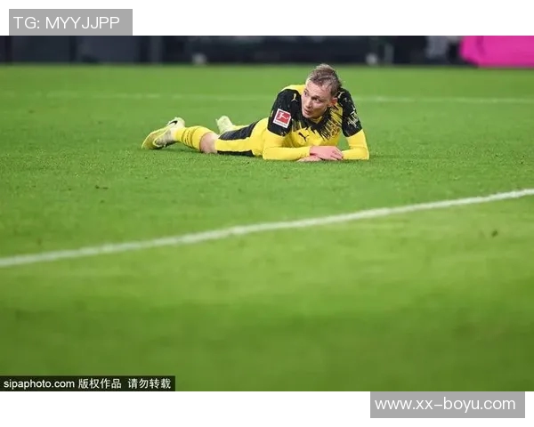 多特赢球后阿德耶米独自离开更衣室引发关注