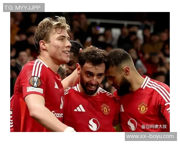 德里赫特谈曼联本赛季目标力争重返欧冠展现球队进步与提升潜力